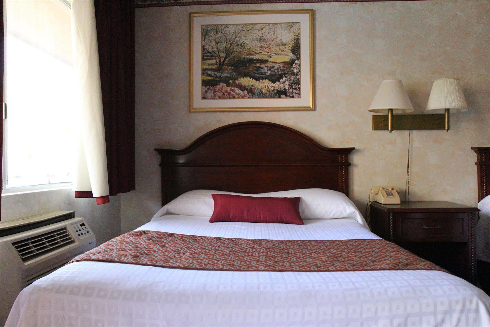 Anaheim Maingate Inn Екстер'єр фото