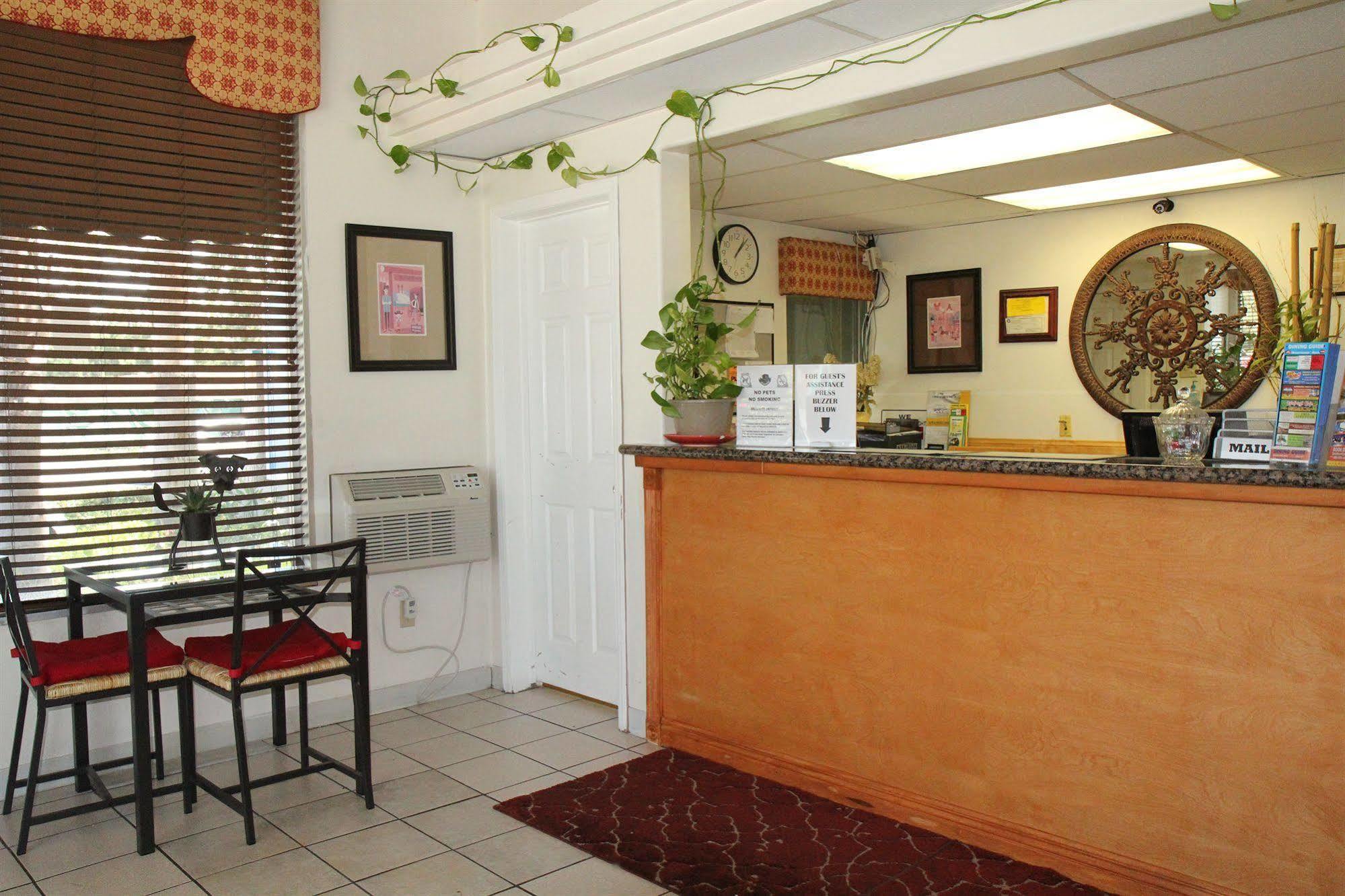Anaheim Maingate Inn Екстер'єр фото